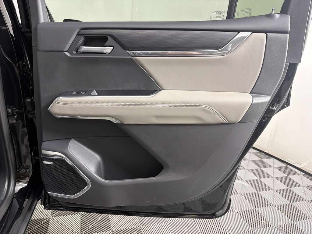 new 2026 GMC Acadia car, priced at $46,625