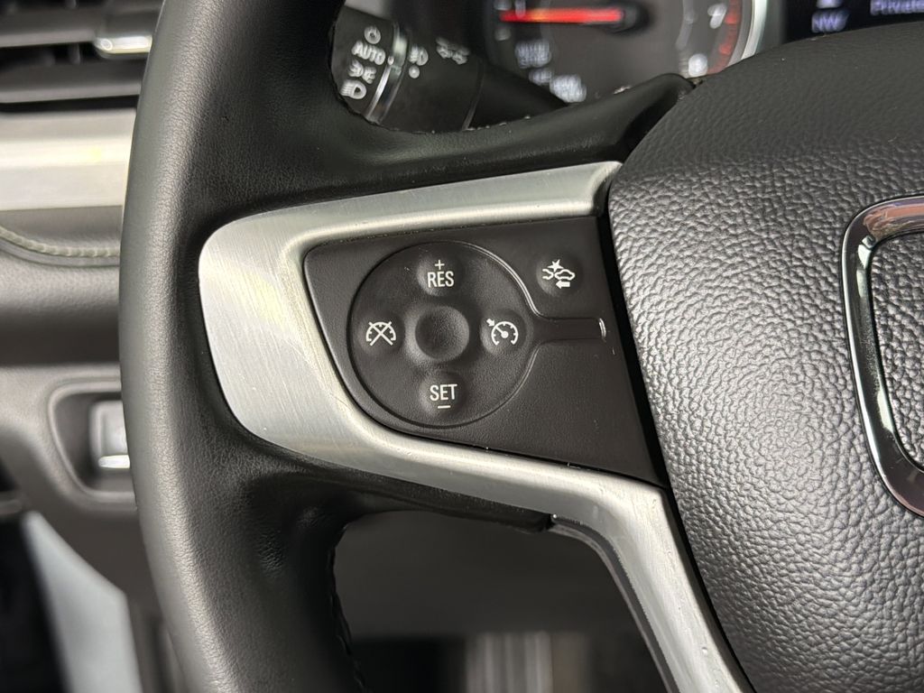 used 2023 GMC Acadia car, priced at $26,555