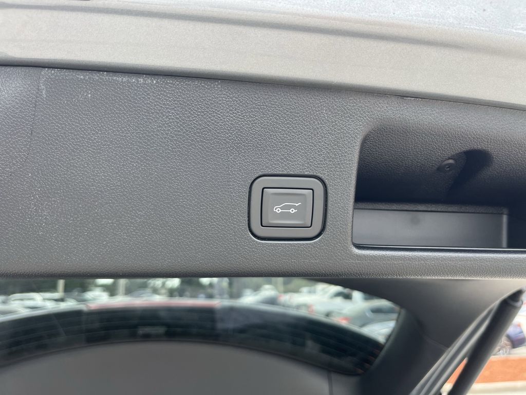 new 2025 Chevrolet Equinox EV car, priced at $51,101