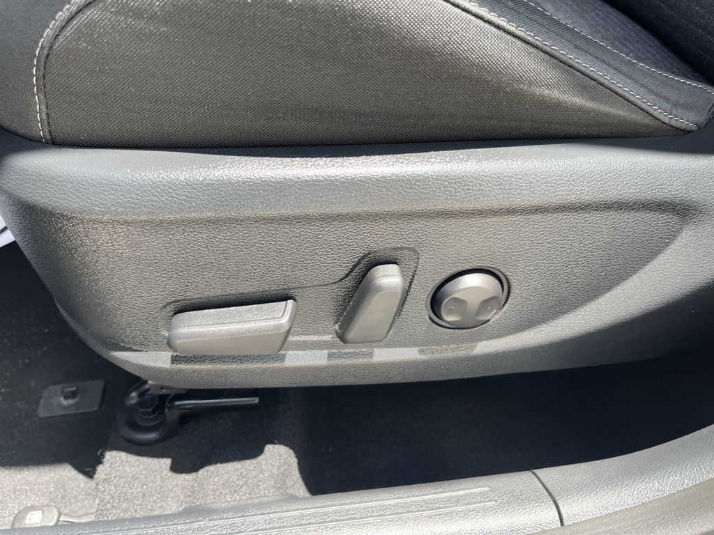 used 2021 Kia Soul car, priced at $15,591
