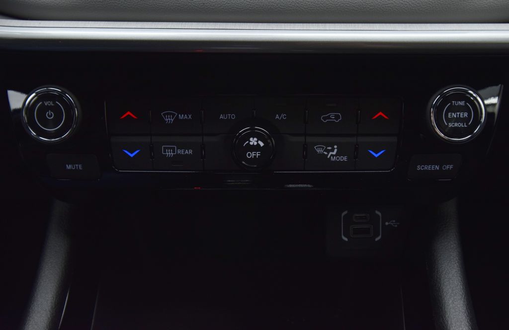 new 2025 Jeep Compass car, priced at $35,648