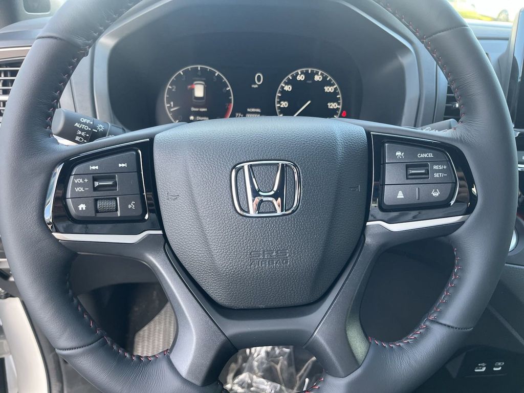 new 2025 Honda Odyssey car, priced at $43,464