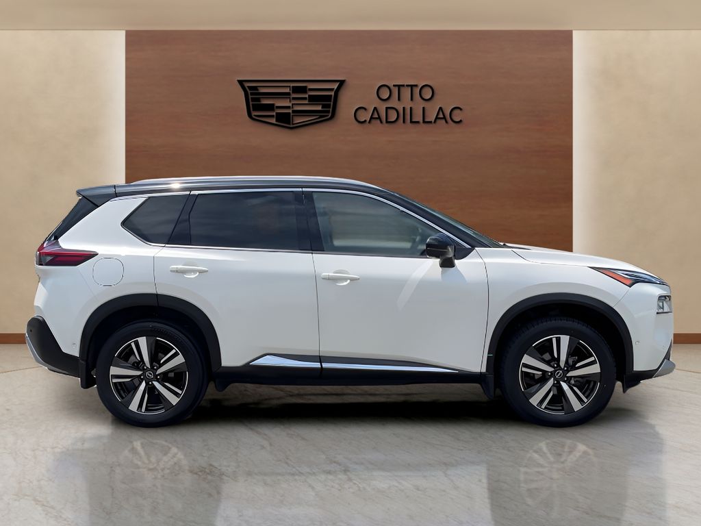 used 2022 Nissan Rogue car, priced at $29,400