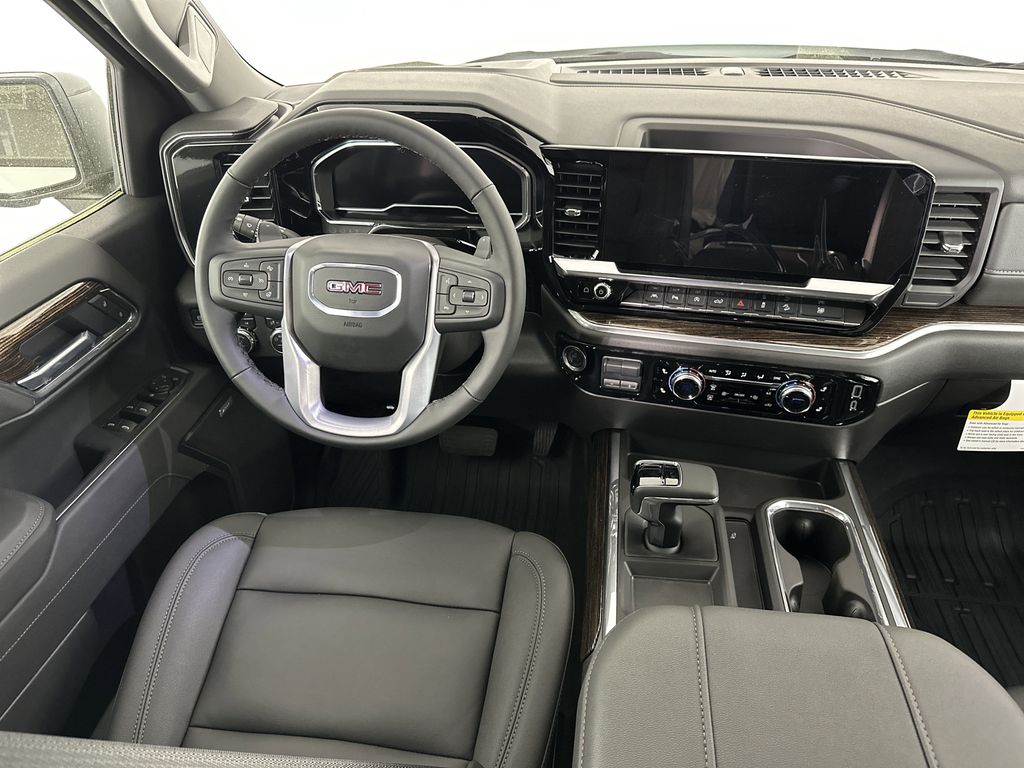 new 2025 GMC Sierra 1500 car, priced at $61,284
