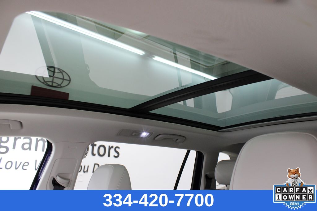used 2024 Volkswagen Tiguan car, priced at $27,999