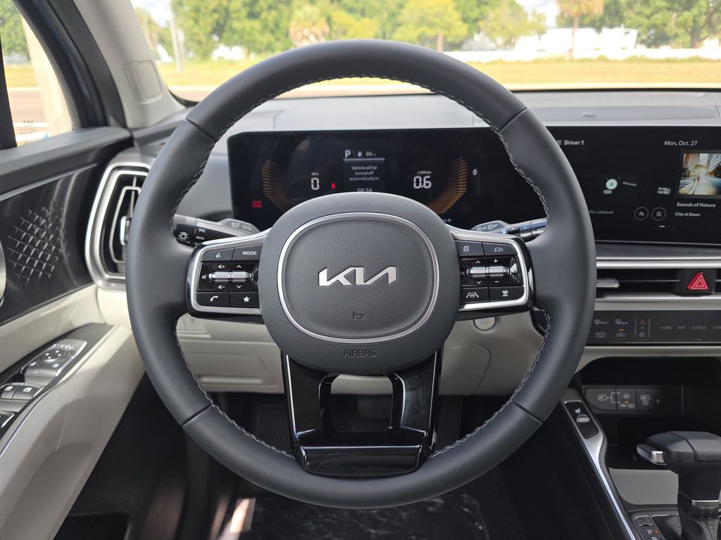 new 2025 Kia Sorento car, priced at $31,148