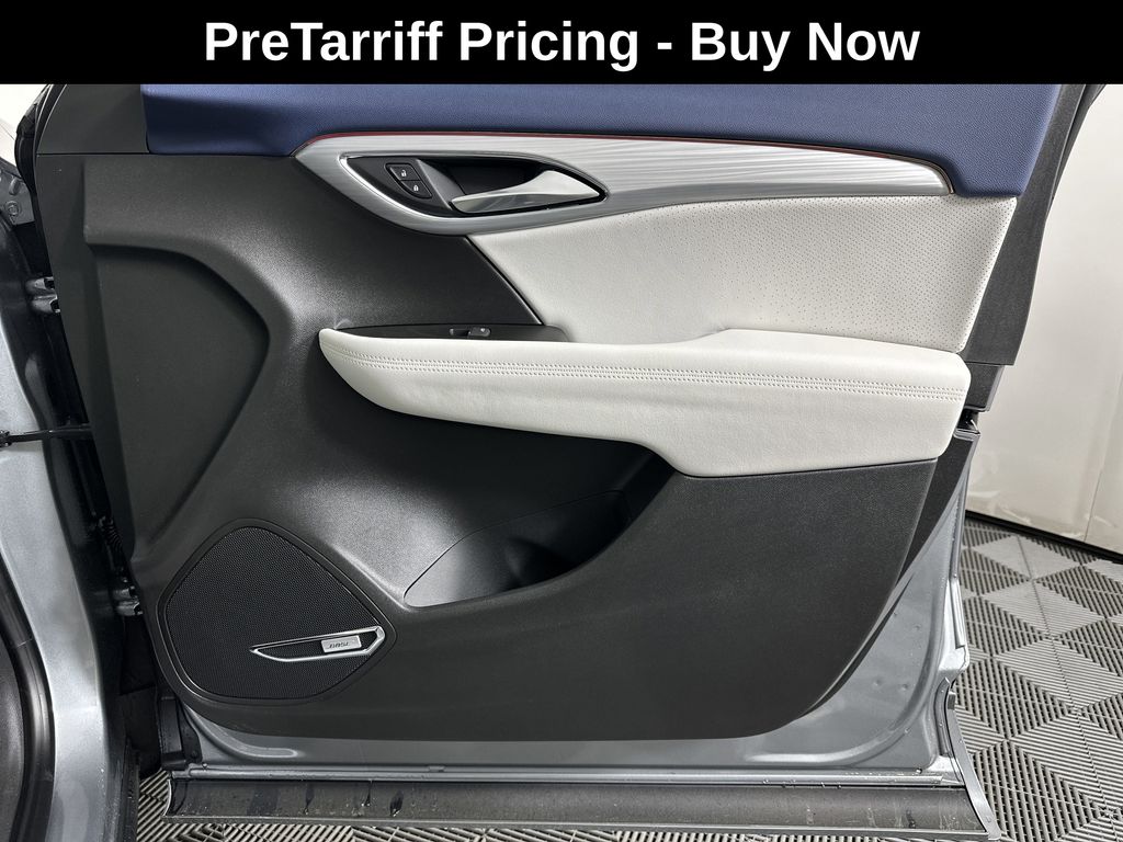 new 2025 Buick Envision car, priced at $45,095