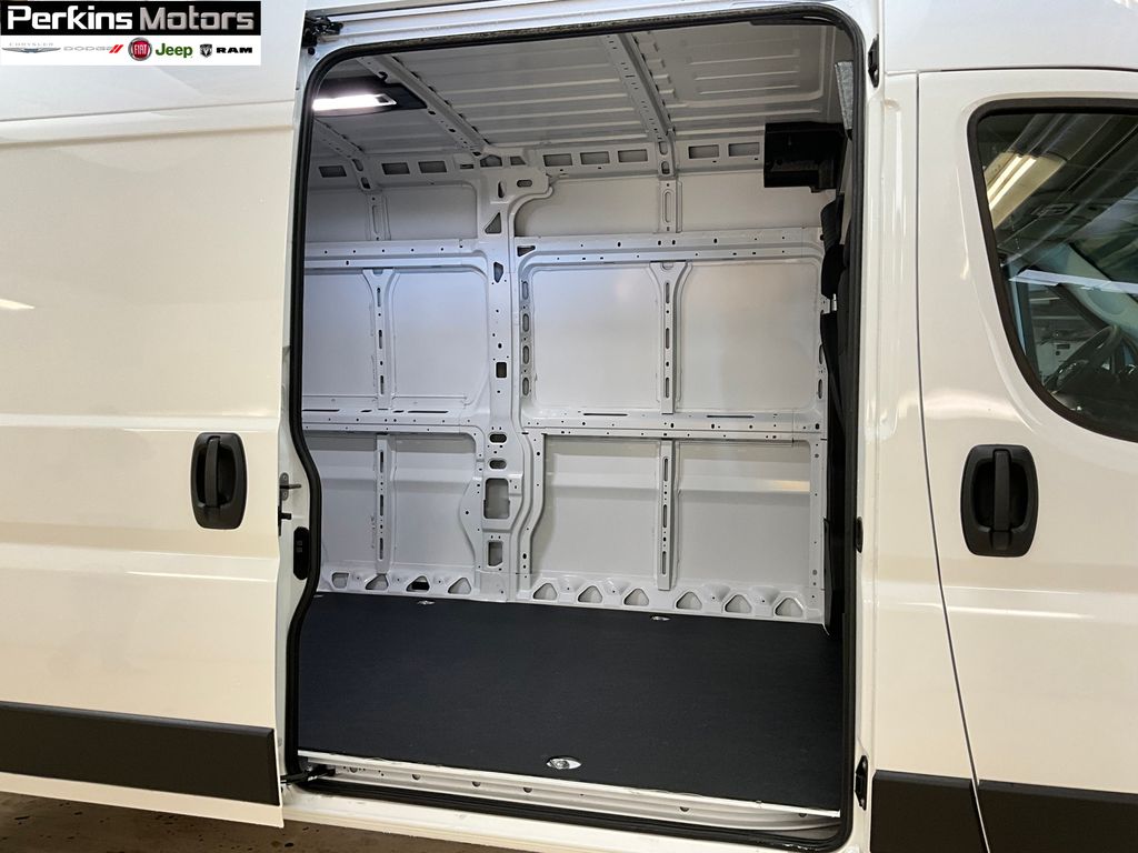 new 2025 Ram ProMaster 2500 car, priced at $50,319