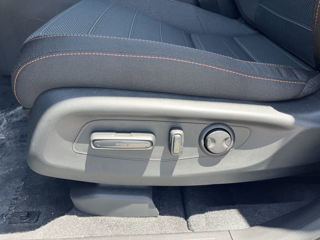 new 2026 Honda CR-V Hybrid car, priced at $35,605