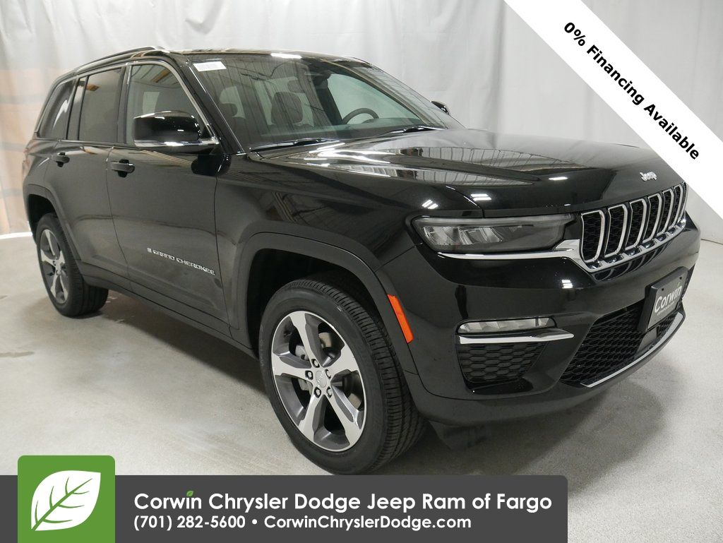 new 2024 Jeep Grand Cherokee car, priced at $47,420