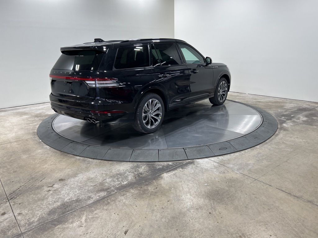 new 2026 Lincoln Aviator car, priced at $62,977