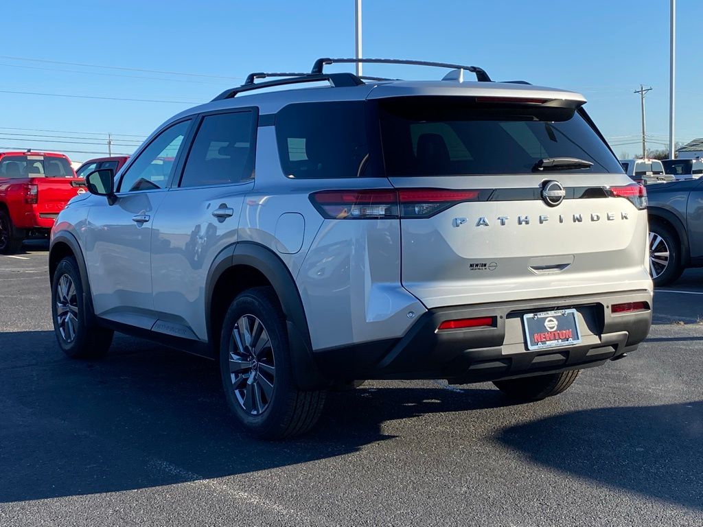 new 2025 Nissan Pathfinder car, priced at $38,396