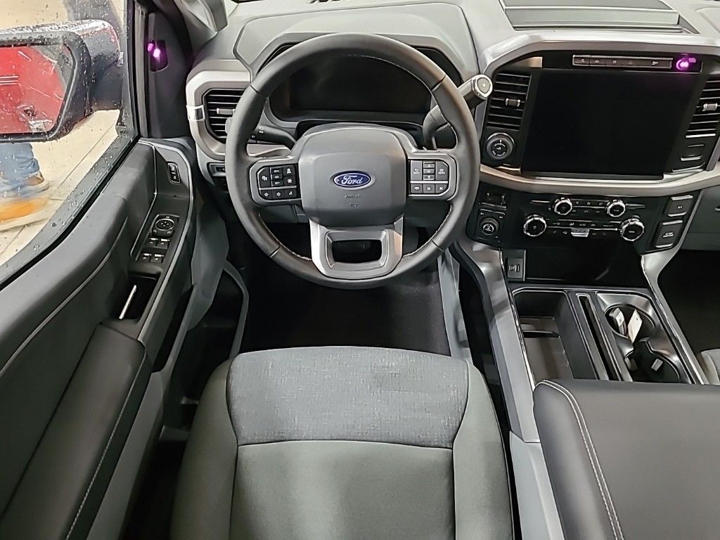 new 2024 Ford F-150 car, priced at $58,355