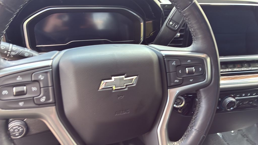 used 2022 Chevrolet Silverado 1500 car, priced at $40,400