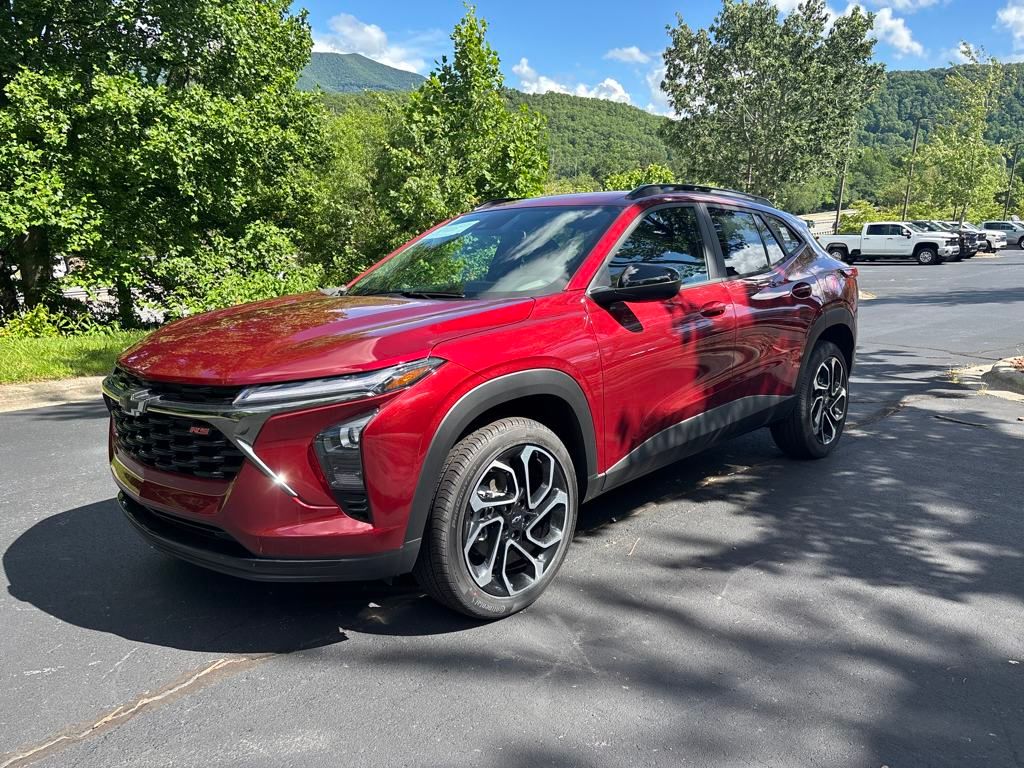 new 2025 Chevrolet Trax car, priced at $26,690
