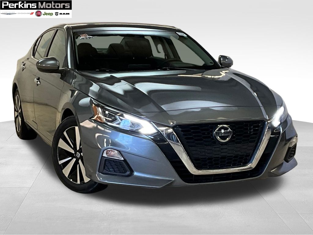 used 2022 Nissan Altima car, priced at $21,734
