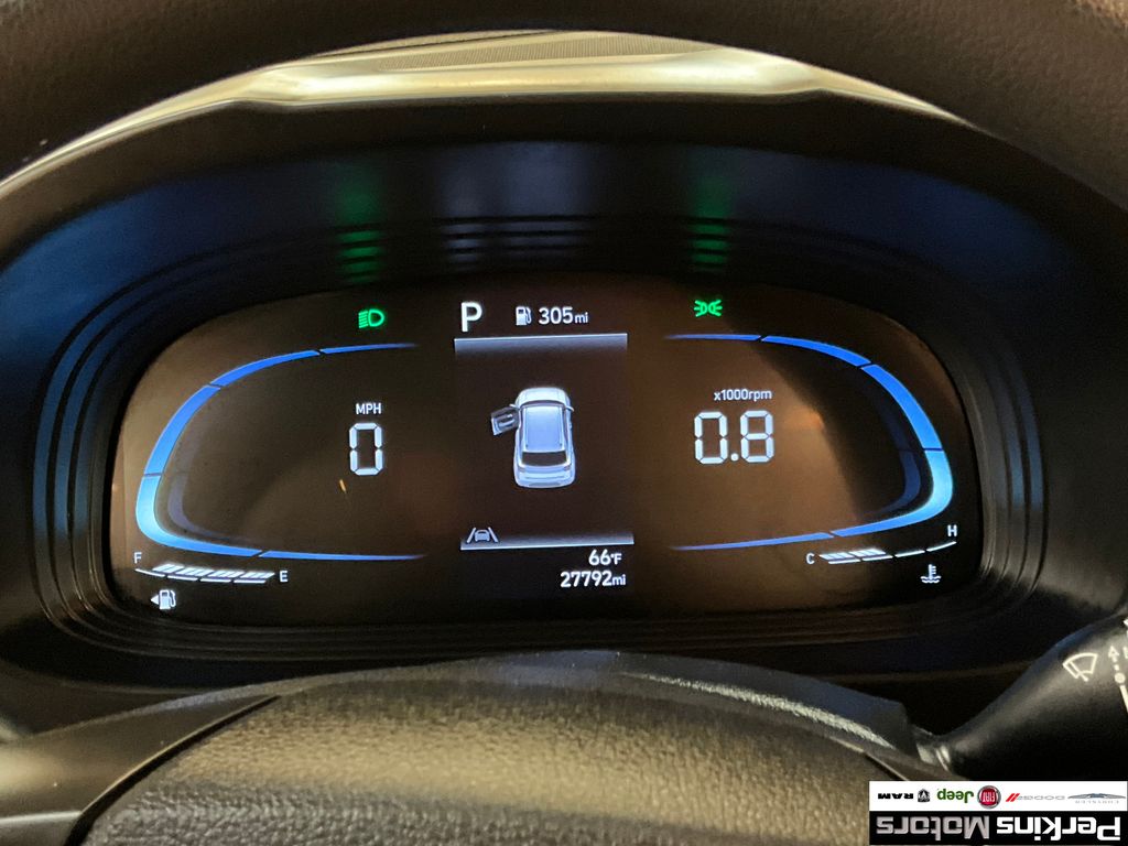 used 2024 Hyundai Venue car, priced at $20,251