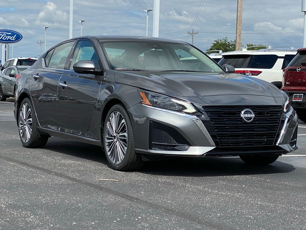 new 2025 Nissan Altima car, priced at $33,636