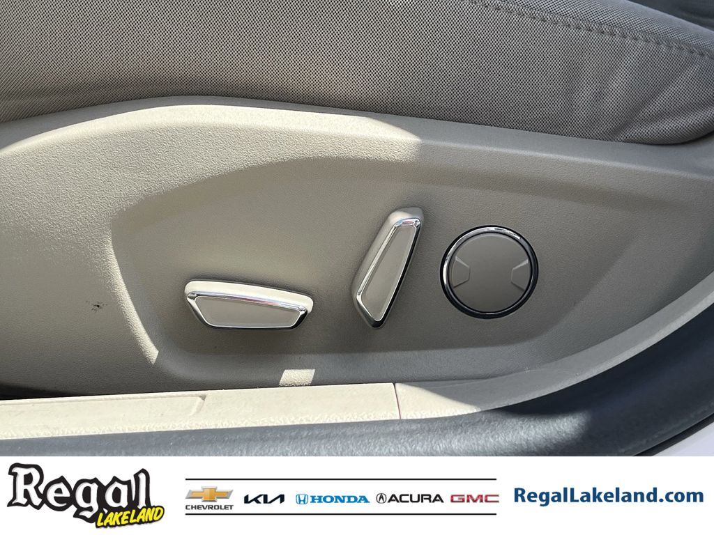 used 2020 Ford Fusion car, priced at $9,751
