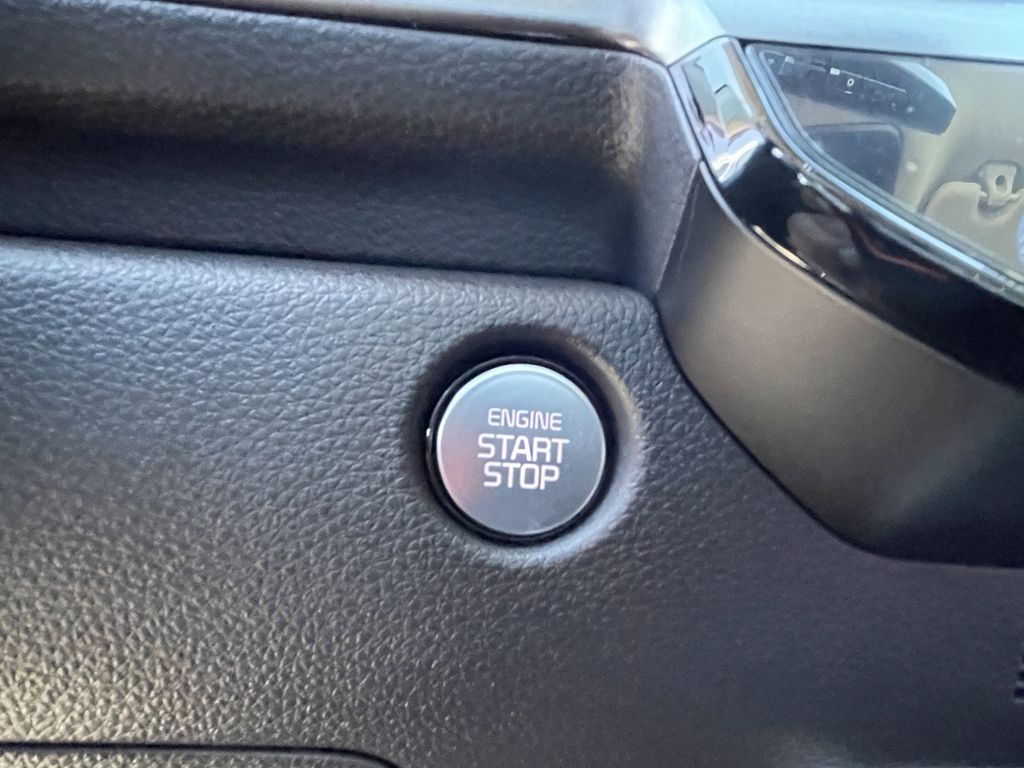 new 2026 Kia Carnival Hybrid car, priced at $52,521