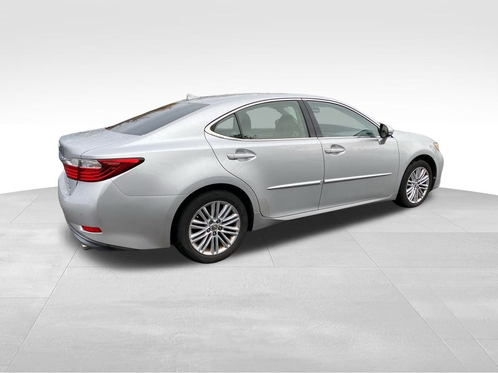 used 2013 Lexus ES car, priced at $11,500
