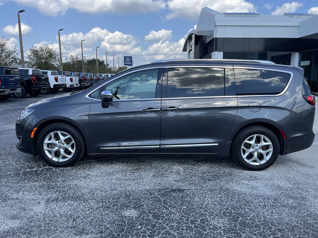 used 2020 Chrysler Pacifica car, priced at $18,320