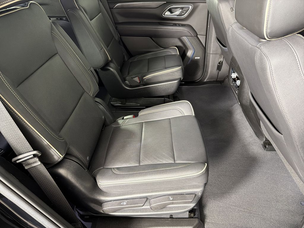 used 2023 GMC Yukon car, priced at $59,893