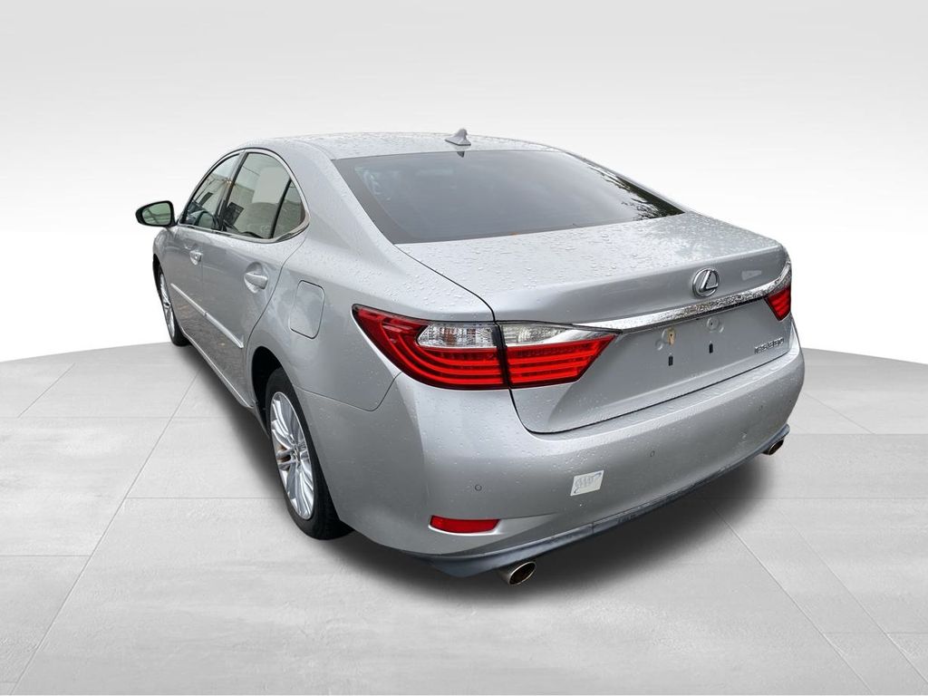 used 2013 Lexus ES car, priced at $11,500