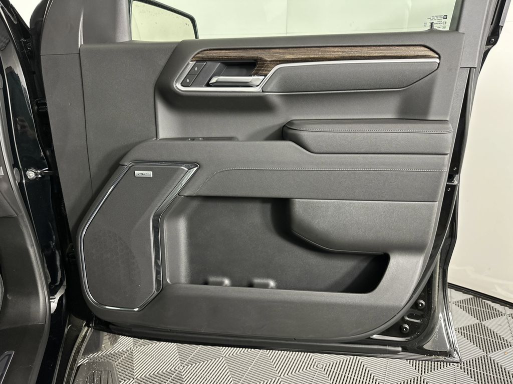 new 2025 GMC Sierra 1500 car, priced at $60,224
