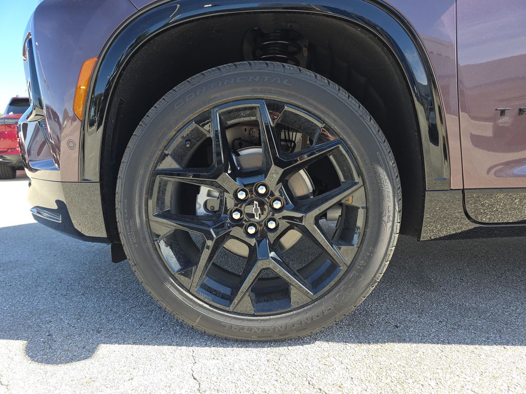 new 2026 Chevrolet Traverse car, priced at $56,295
