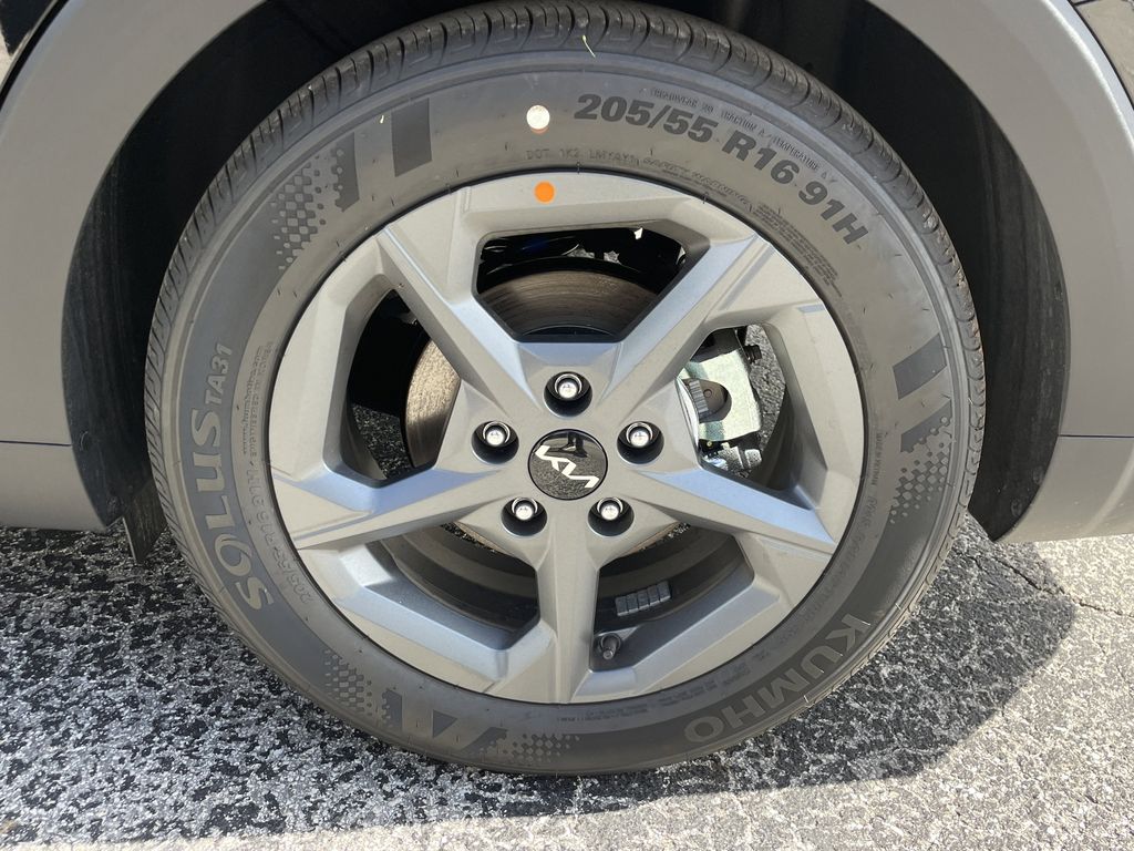 new 2025 Kia K4 car, priced at $23,261