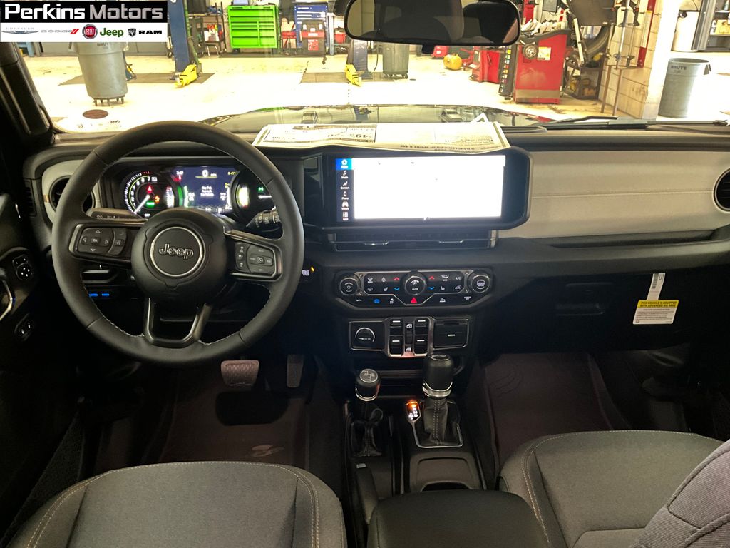 new 2025 Jeep Wrangler car, priced at $52,964