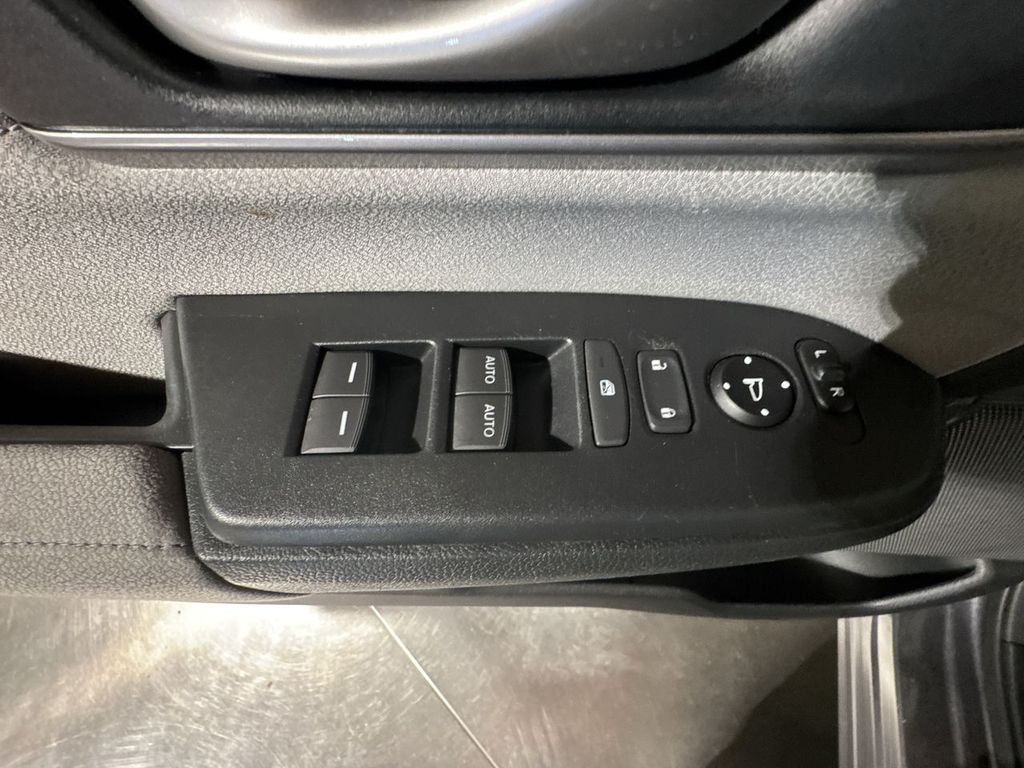 used 2018 Honda CR-V car, priced at $22,814