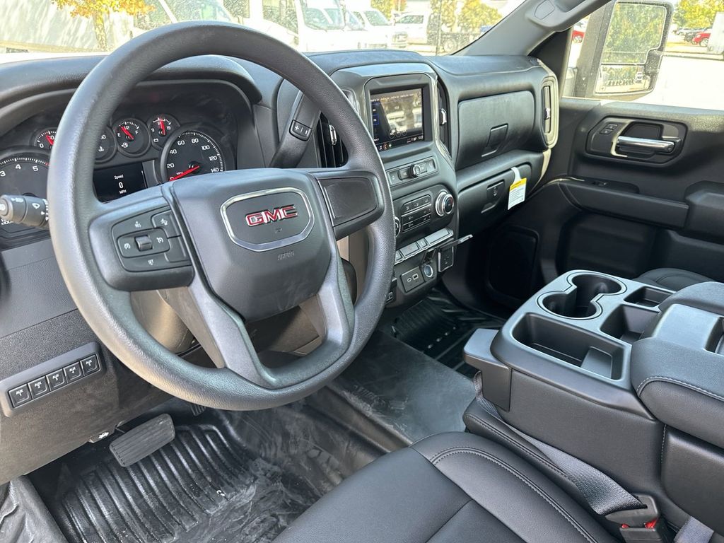 new 2024 GMC Sierra 2500HD car, priced at $49,778