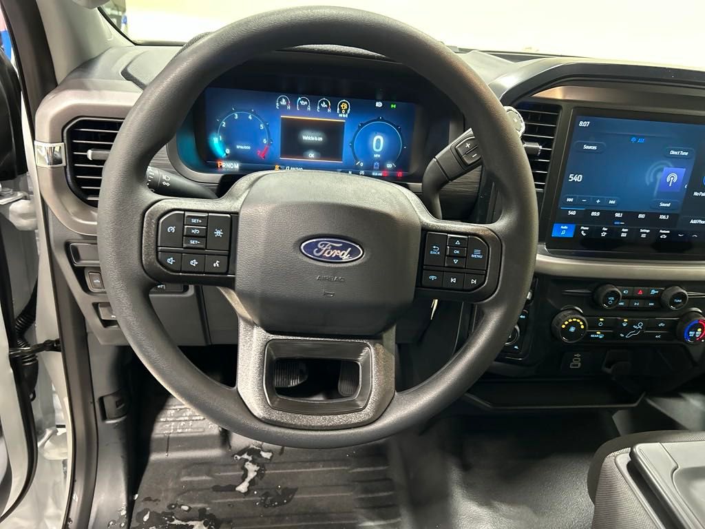 new 2025 Ford F-150 car, priced at $45,555