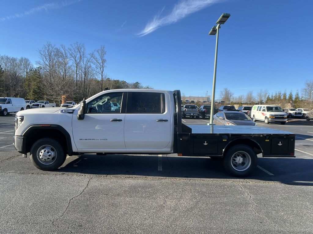 new 2025 GMC Sierra 3500HD car, priced at $54,643