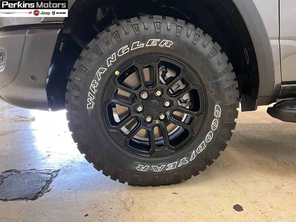 new 2025 Ram 1500 car, priced at $58,978