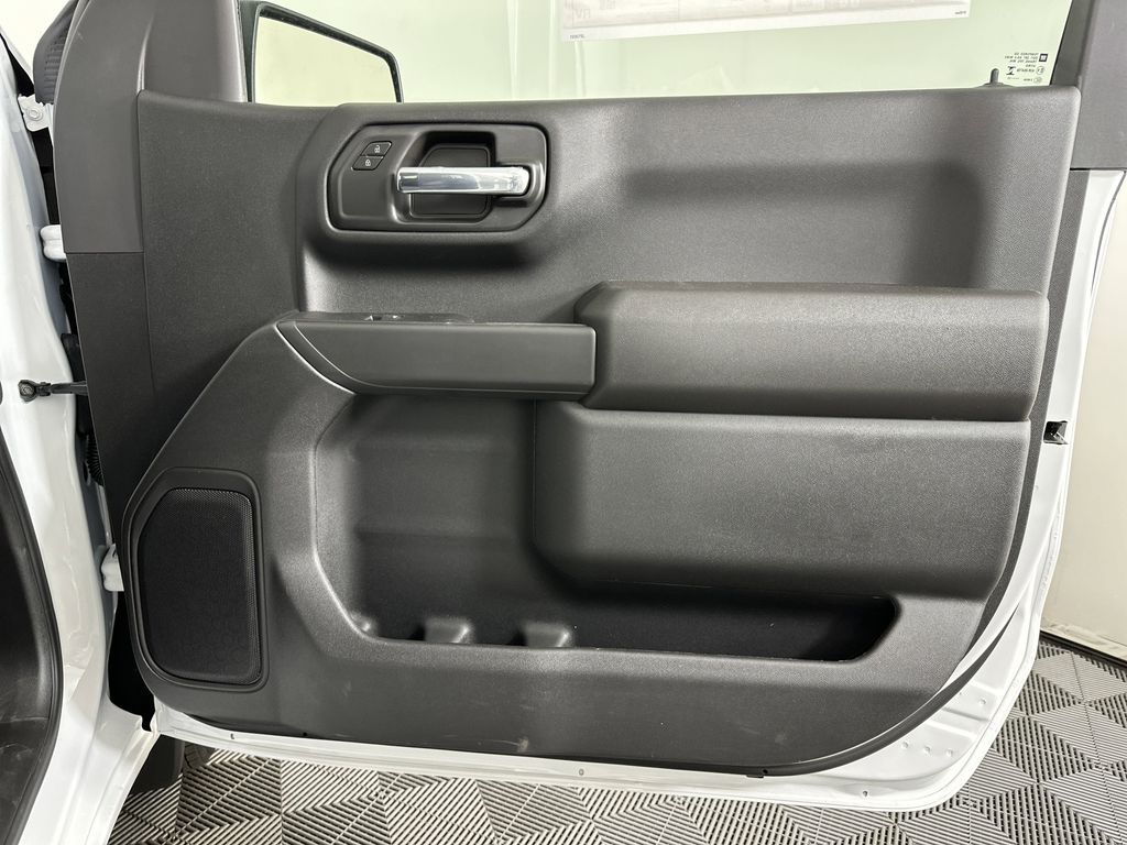 new 2025 GMC Sierra 1500 car, priced at $34,145
