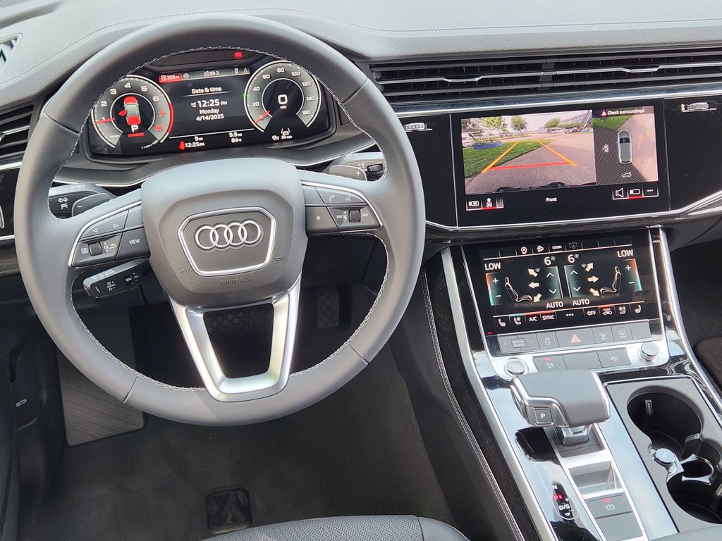 new 2025 Audi Q7 car, priced at $77,840