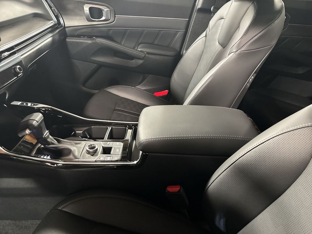 new 2025 Kia Sorento car, priced at $45,280