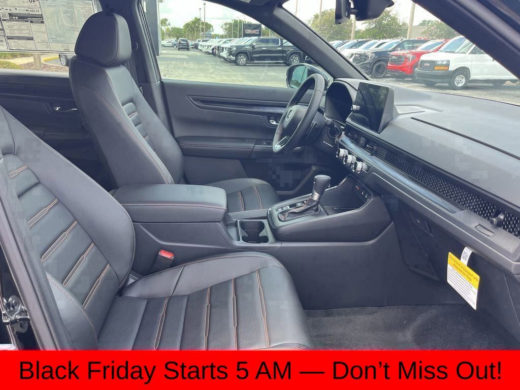 new 2026 Honda CR-V Hybrid car, priced at $38,437