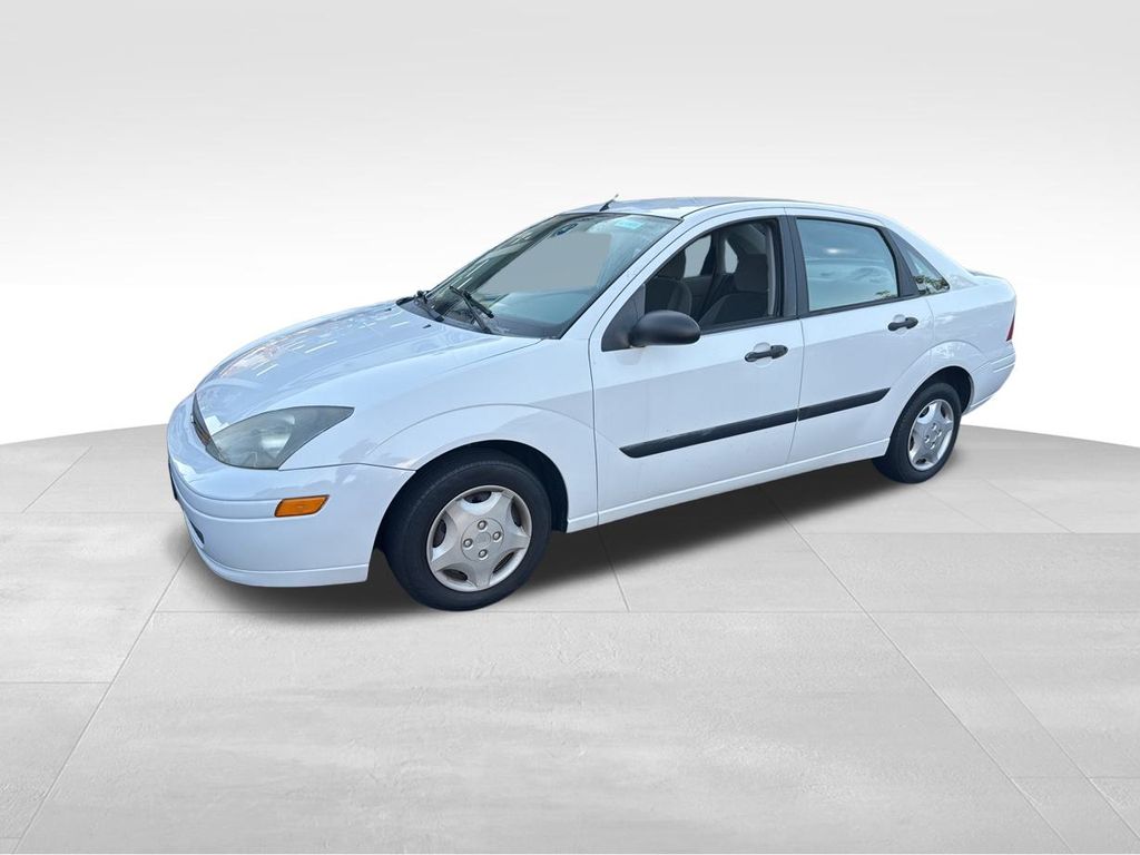 used 2003 Ford Focus car, priced at $5,900
