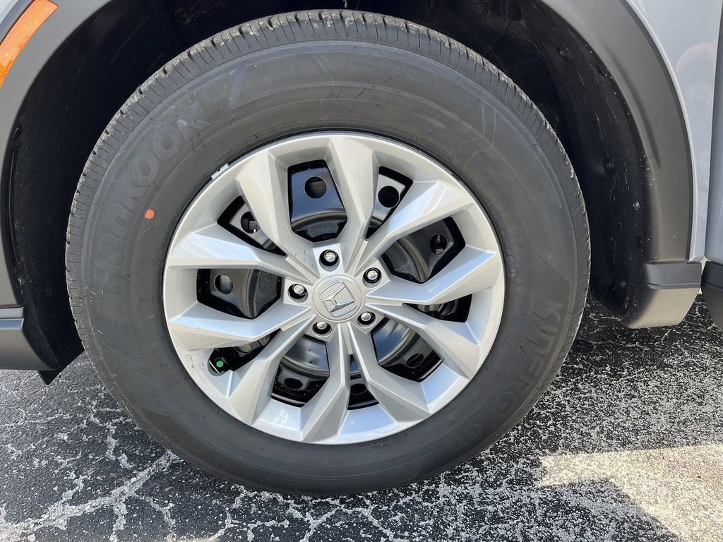 new 2025 Honda CR-V car, priced at $30,672