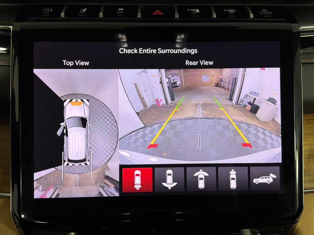 used 2025 Jeep Grand Cherokee car, priced at $53,195