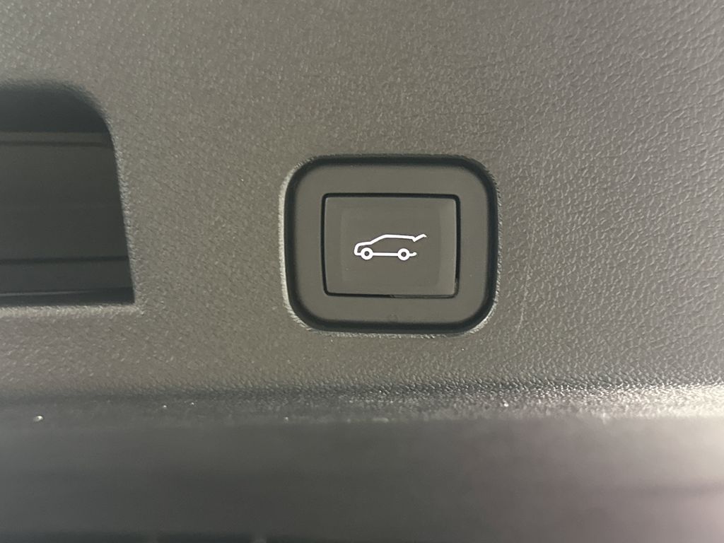 used 2024 GMC Acadia car, priced at $43,297