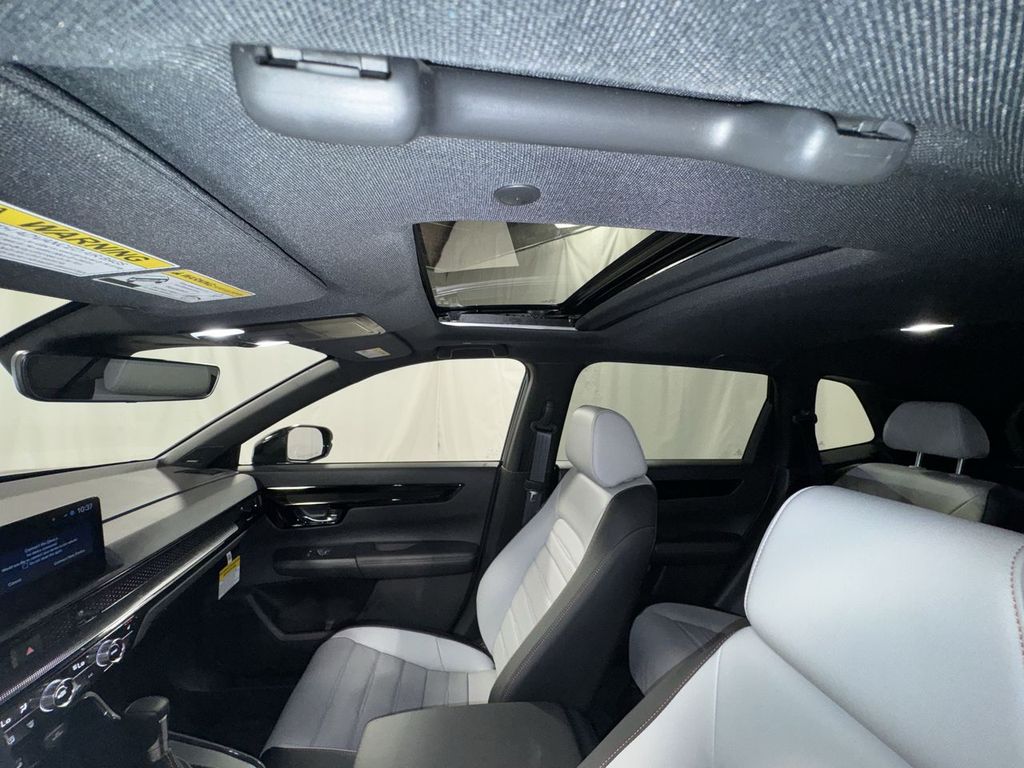 new 2026 Honda CR-V Hybrid car, priced at $43,645