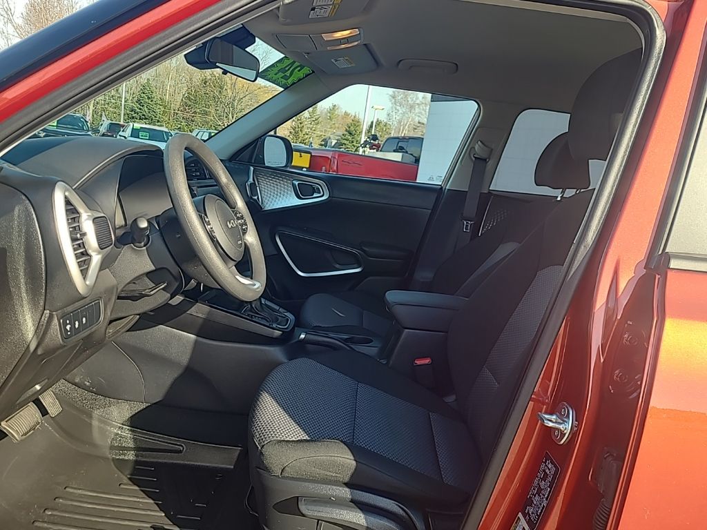 used 2024 Kia Soul car, priced at $19,834