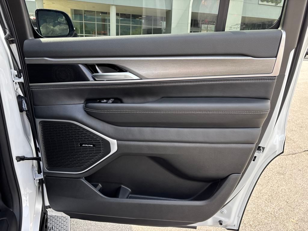 new 2025 Jeep Wagoneer car, priced at $74,835