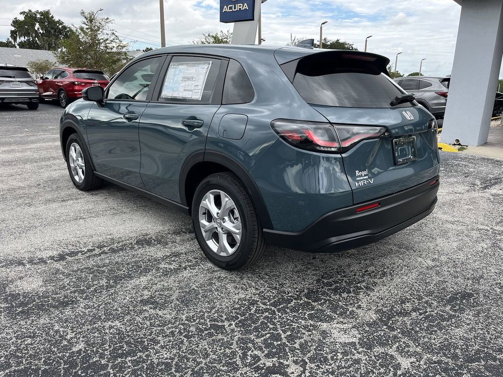 new 2025 Honda HR-V car, priced at $27,557
