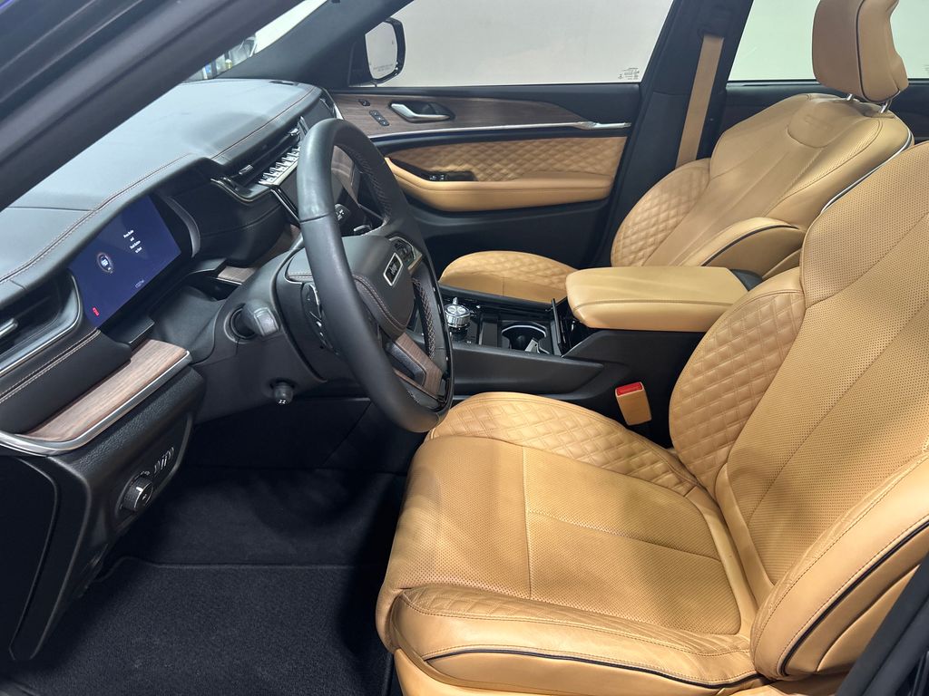 used 2023 Jeep Grand Cherokee car, priced at $49,873